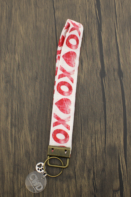 XOXO Wristlet
